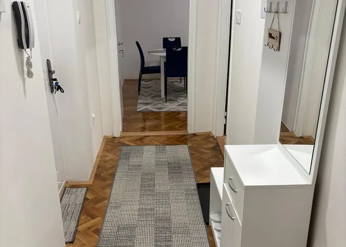 아파트 3m Lux Ni